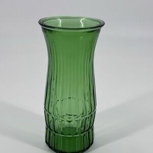 Vintage EO Brody Emerald Green Fluted Glass Flower Vase EUC